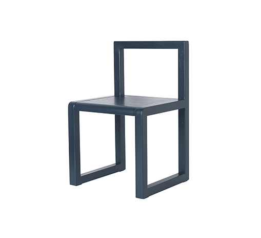 Стул LITTLE ARCHITECT Dark Blue Ferm Living, стоимость 17 600 руб.  Фотография 2